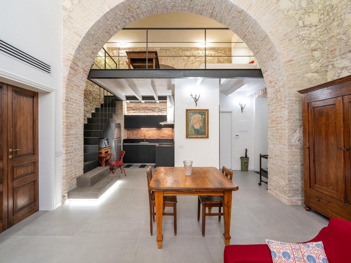 Massimo Boutique Apartment Cagliari Exterior foto